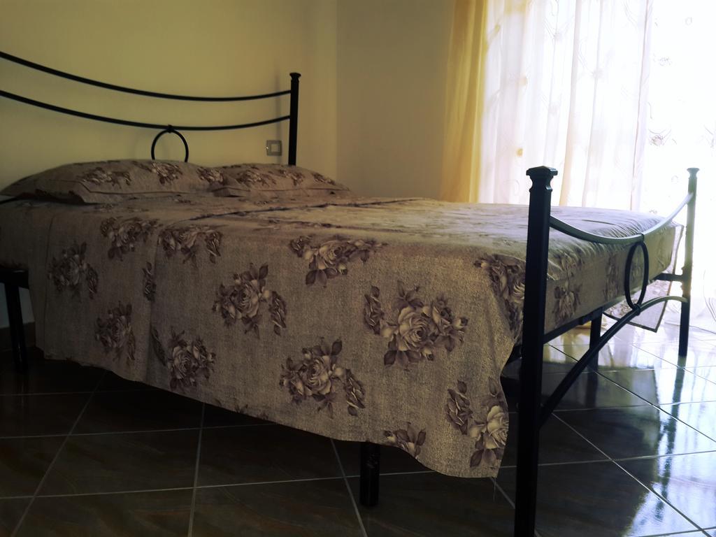 Velaj Apartments Orikum Luaran gambar
