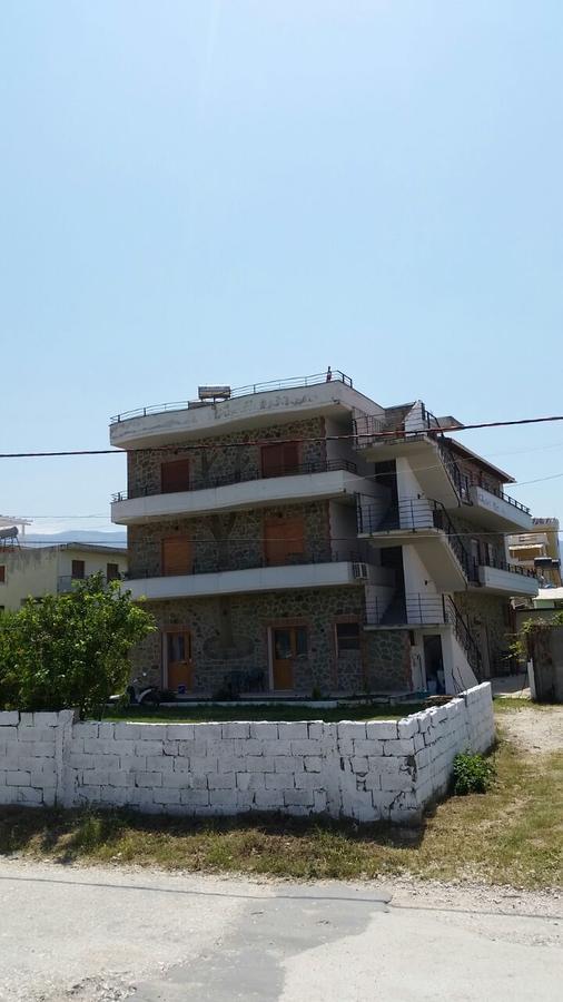 Velaj Apartments Orikum Luaran gambar